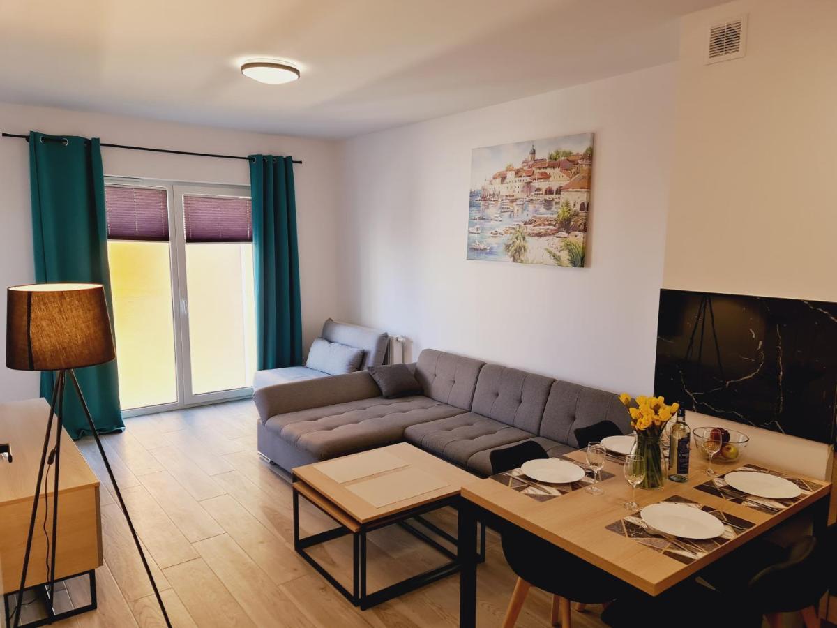 5D Apartamenty Fredry 2/36 Kołobrzeg Exteriör bild